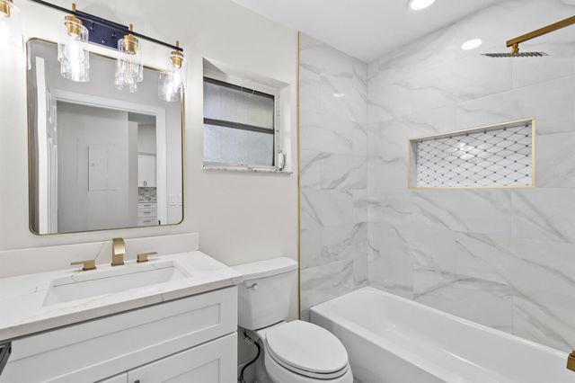 7542 Seafoam Court, Boynton Beach, FL 33437