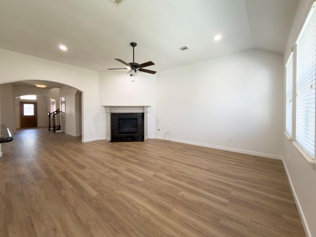 2802 Ridgeglen Lane, Houston, TX 77082