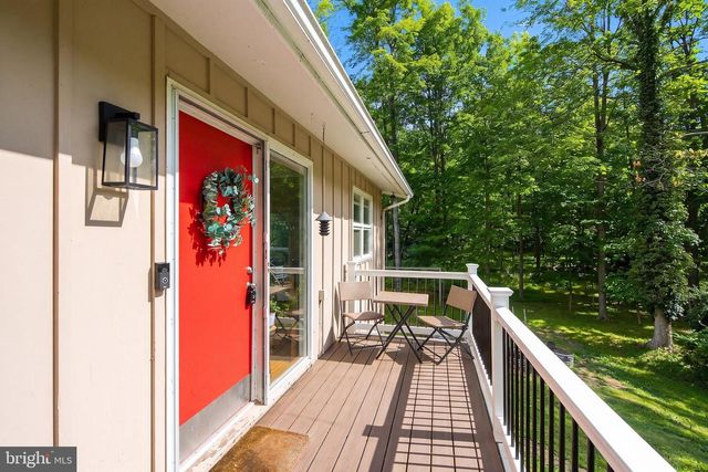 95 JACOBS CREEK RD, Ewing, NJ 08628