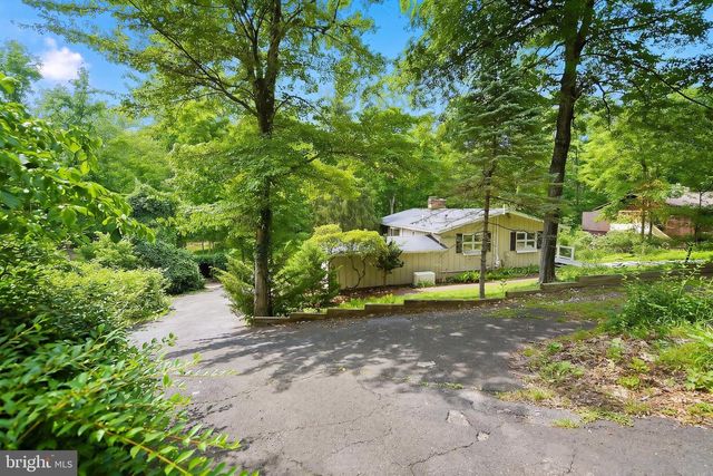 95 JACOBS CREEK RD, Ewing, NJ 08628