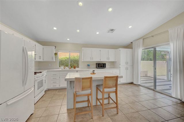 1304 Bainberry Ridge Lane, Las Vegas, NV 89144