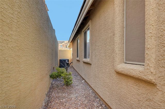 1304 Bainberry Ridge Lane, Las Vegas, NV 89144