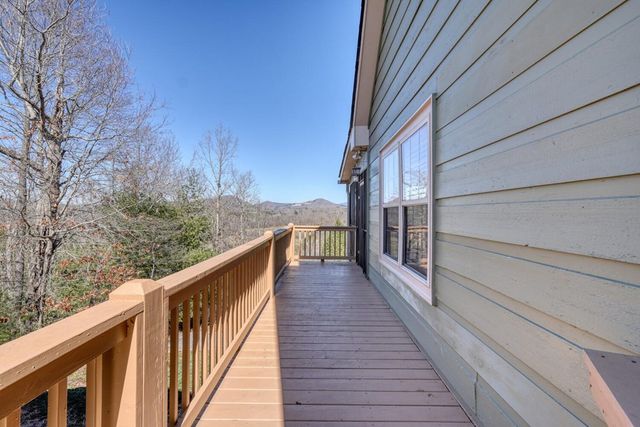 6129 Ruth Drive, Young Harris, GA 30512
