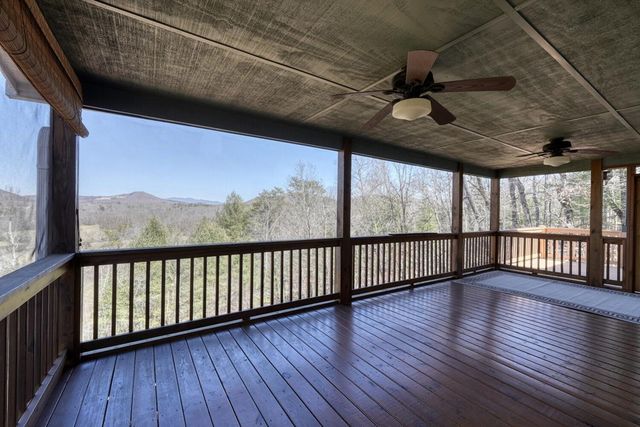 6129 Ruth Drive, Young Harris, GA 30512