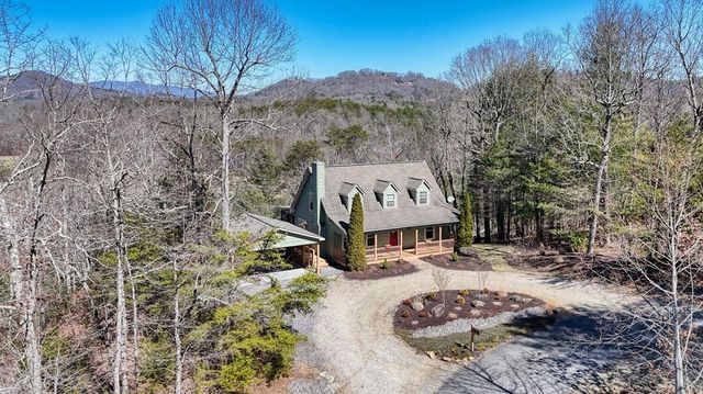 6129 Ruth Drive, Young Harris, GA 30512