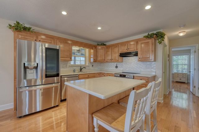 6129 Ruth Drive, Young Harris, GA 30512