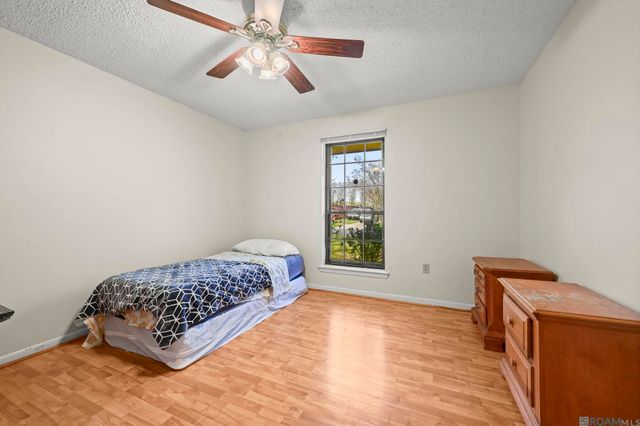 14522 Chimneywood Ave, Baton Rouge, LA 70816