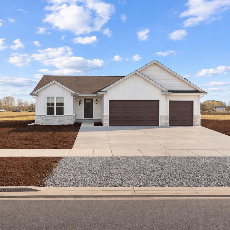 N8856 DUBLIN, Menasha, WI 54952
