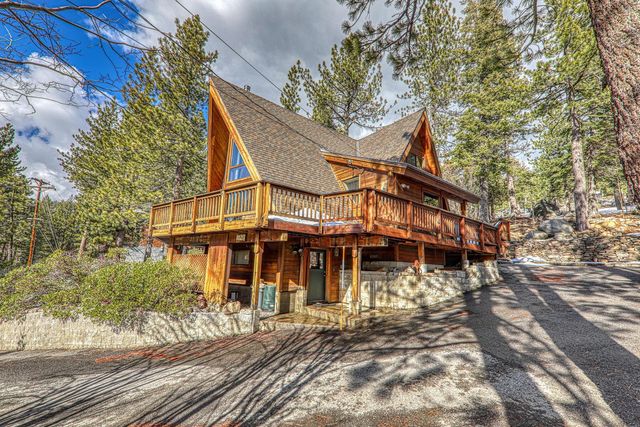 10211 Thomas Drive, Truckee, CA 96161