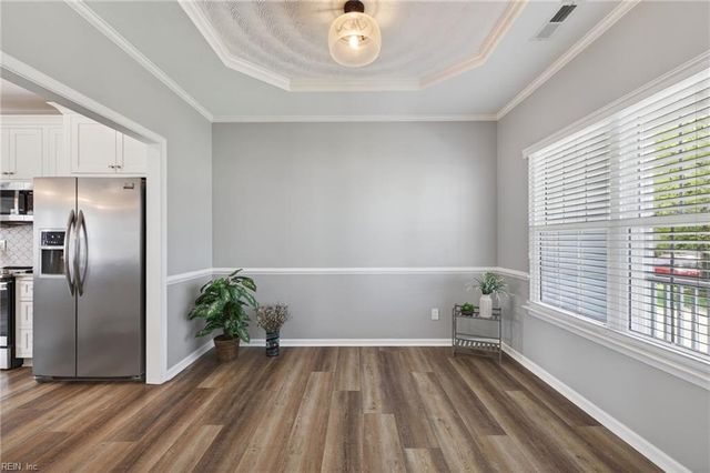 2452 Lewis DR, Virginia Beach, VA 23454