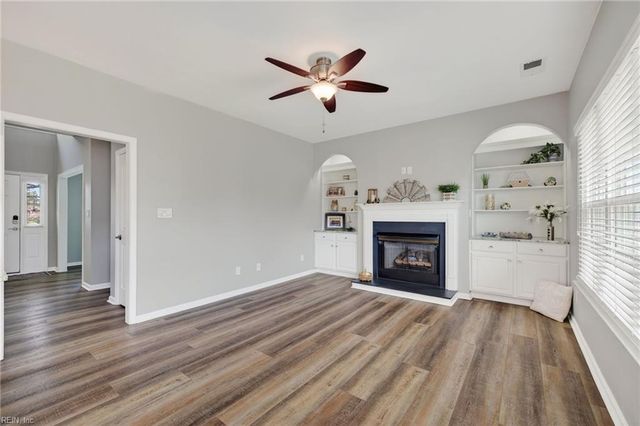 2452 Lewis DR, Virginia Beach, VA 23454