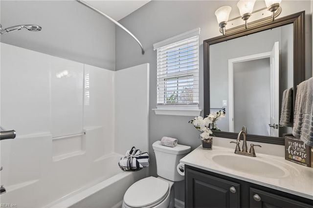 2452 Lewis DR, Virginia Beach, VA 23454