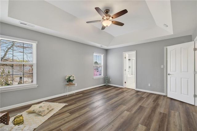 2452 Lewis DR, Virginia Beach, VA 23454