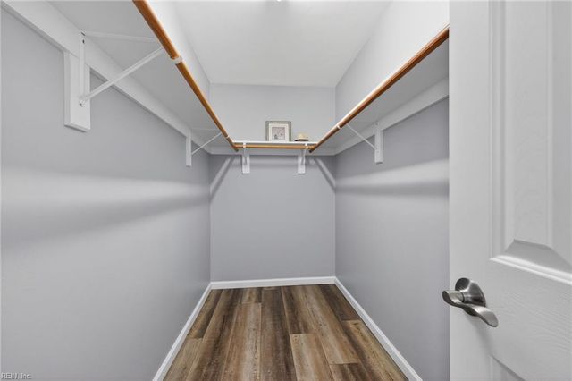 2452 Lewis DR, Virginia Beach, VA 23454