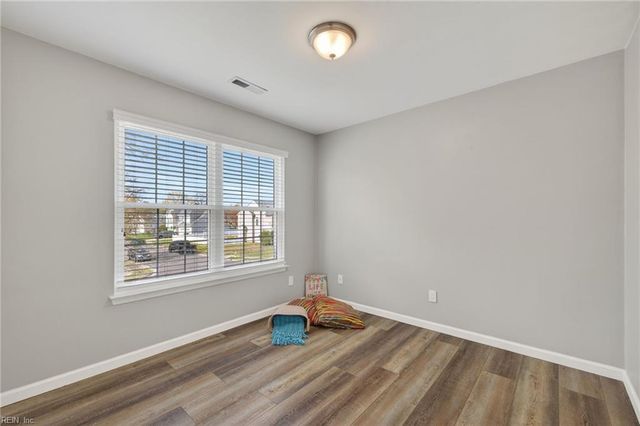 2452 Lewis DR, Virginia Beach, VA 23454