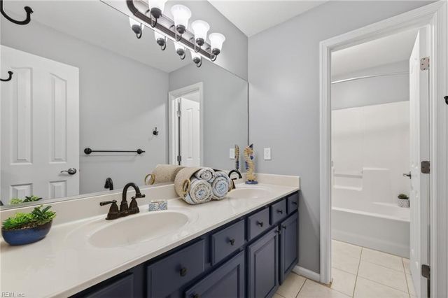 2452 Lewis DR, Virginia Beach, VA 23454