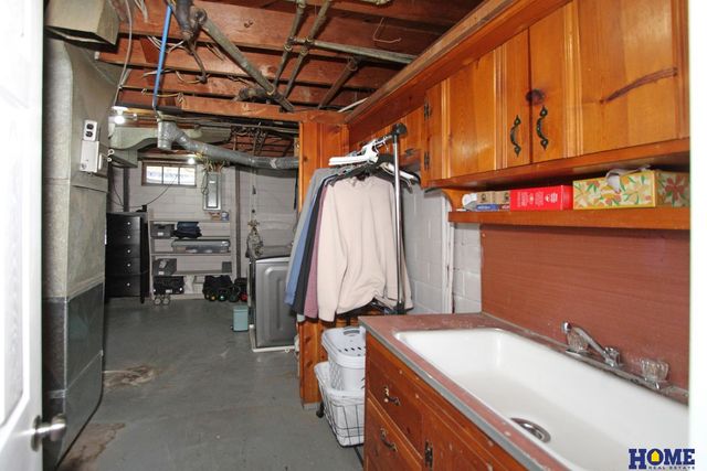 711 S 44th Street, Lincoln, NE 68510