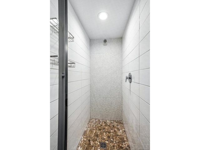 1284 Perry St, Denver, CO 80204
