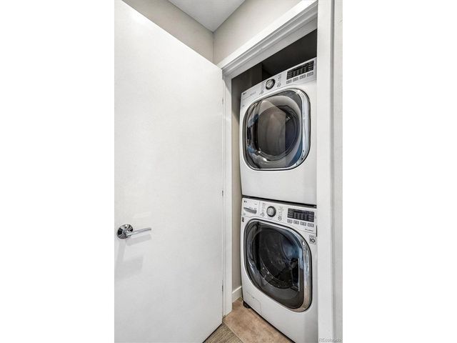 1284 Perry St, Denver, CO 80204