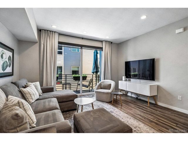 1284 Perry St, Denver, CO 80204