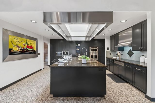 7621 N Laguna Vista Avenue, Fresno, CA 93711