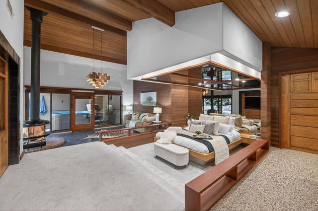 7621 N Laguna Vista Avenue, Fresno, CA 93711