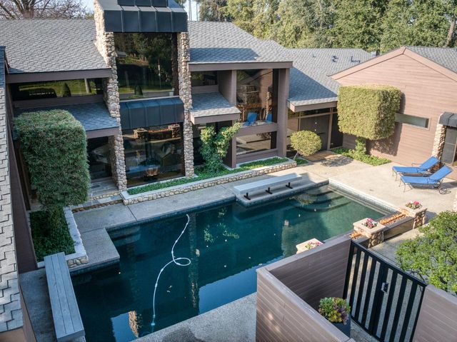 7621 N Laguna Vista Avenue, Fresno, CA 93711