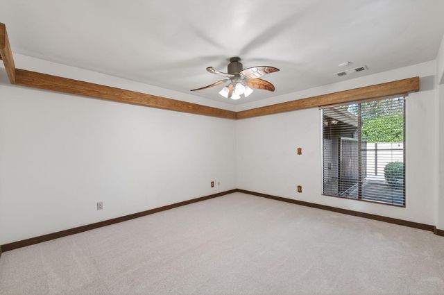 7621 N Laguna Vista Avenue, Fresno, CA 93711