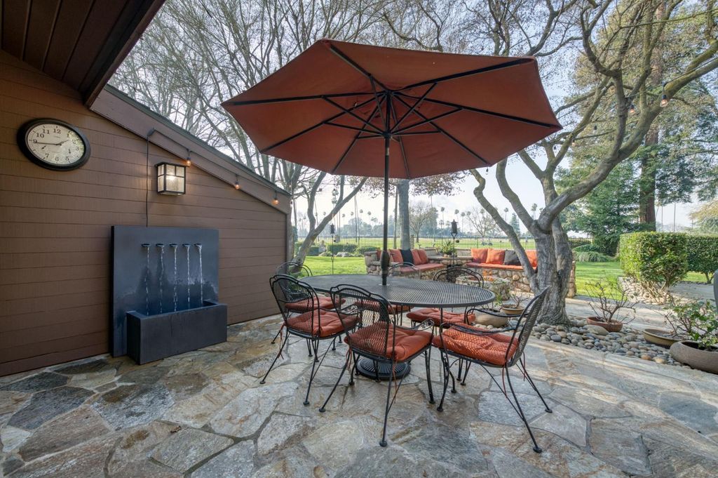 Image 64 of property listing at 7621 N Laguna Vista Avenue, Fresno, CA 93711