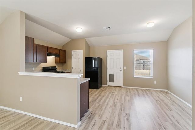 1821 Hannah Lane, Oklahoma City, OK 73127
