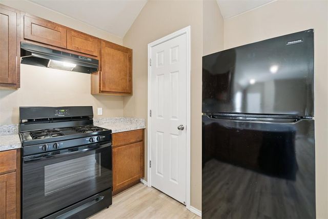 1821 Hannah Lane, Oklahoma City, OK 73127