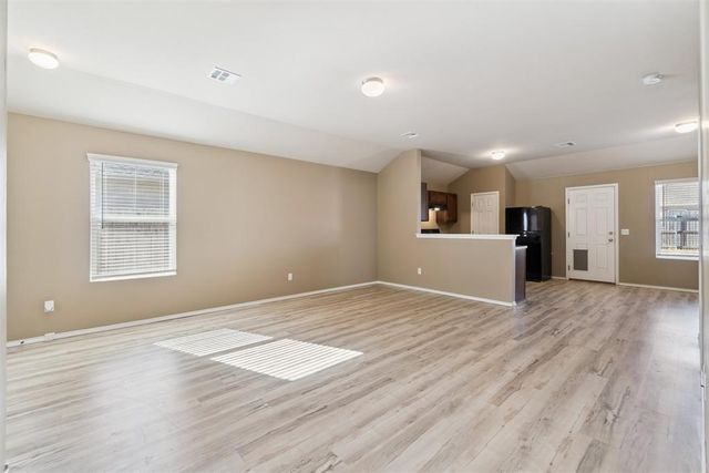 1821 Hannah Lane, Oklahoma City, OK 73127