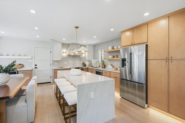 816 Christopher Court, Santa Clara, CA 95051