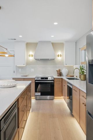 816 Christopher Court, Santa Clara, CA 95051
