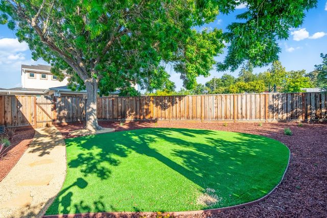 816 Christopher Court, Santa Clara, CA 95051