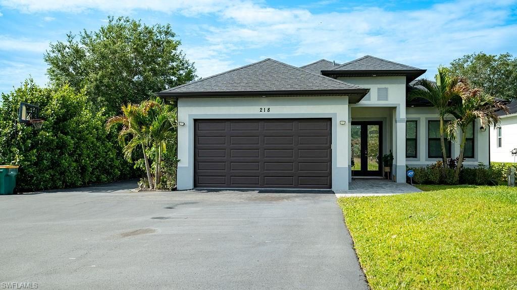 218 22nd AVE NE, NAPLES, FL 34120 — photo 4