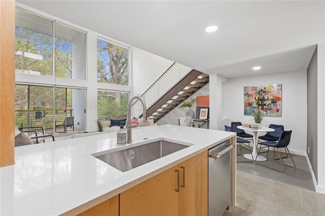 490 N Highland Avenue NE 2B, Atlanta, GA 30307