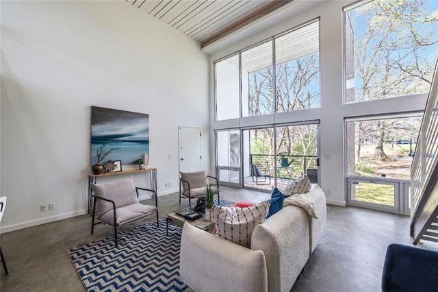 490 N Highland Avenue NE 2B, Atlanta, GA 30307