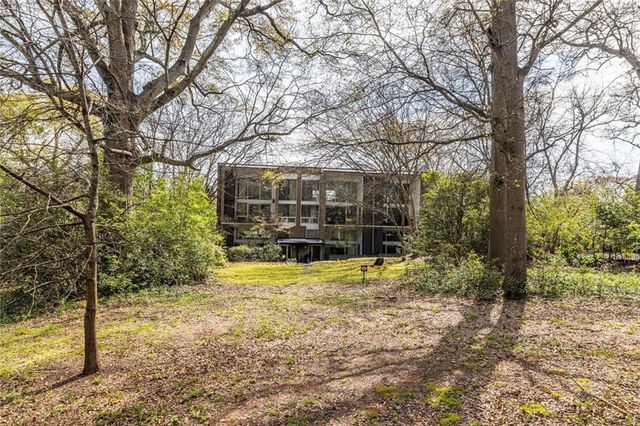 490 N Highland Avenue NE 2B, Atlanta, GA 30307