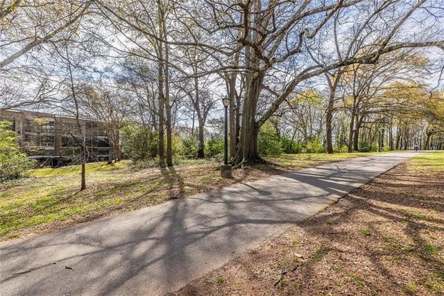 490 N Highland Avenue NE 2B, Atlanta, GA 30307