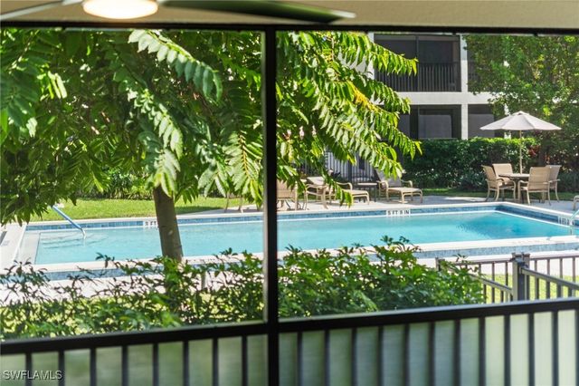 722 10th AVE S A102, Naples, FL 34102