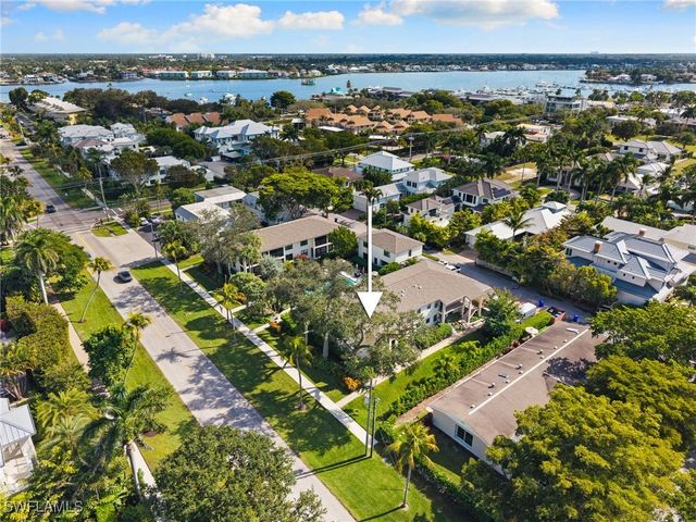 722 10th AVE S A102, Naples, FL 34102