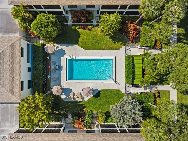 722 10th AVE S A102, Naples, FL 34102