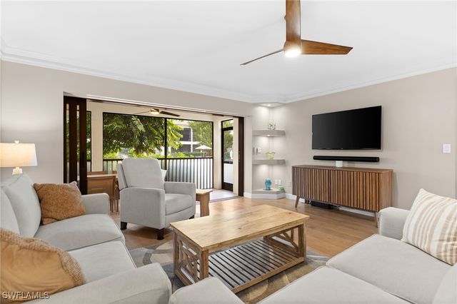 722 10th AVE S A102, Naples, FL 34102