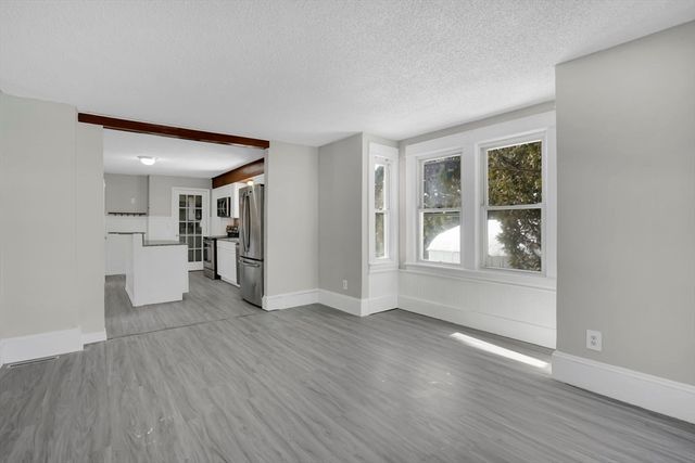 62 Cooley Ave, East Longmeadow, MA 01028