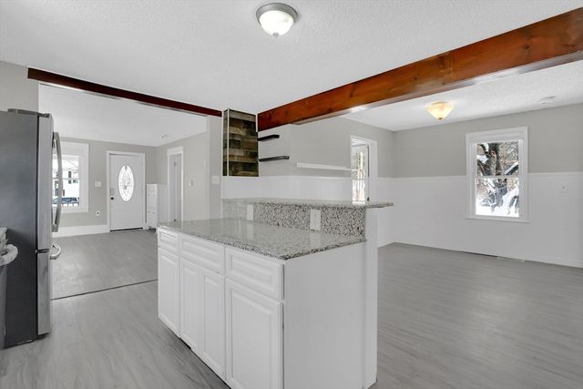 62 Cooley Ave, East Longmeadow, MA 01028