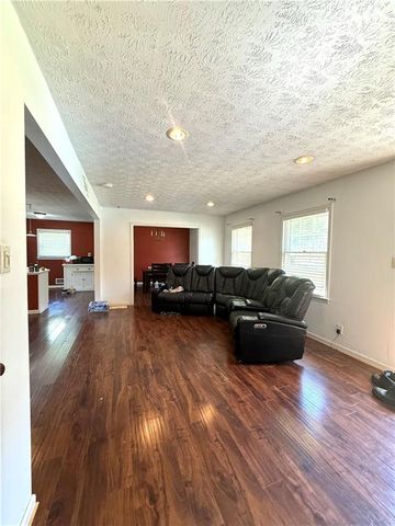 2927 Winn Drive, Lawrenceville, GA 30044