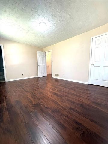 2927 Winn Drive, Lawrenceville, GA 30044