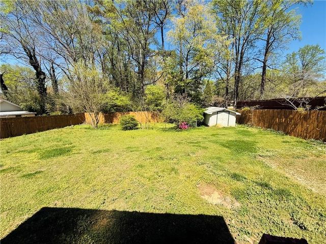 2927 Winn Drive, Lawrenceville, GA 30044