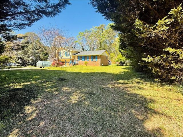 2927 Winn Drive, Lawrenceville, GA 30044